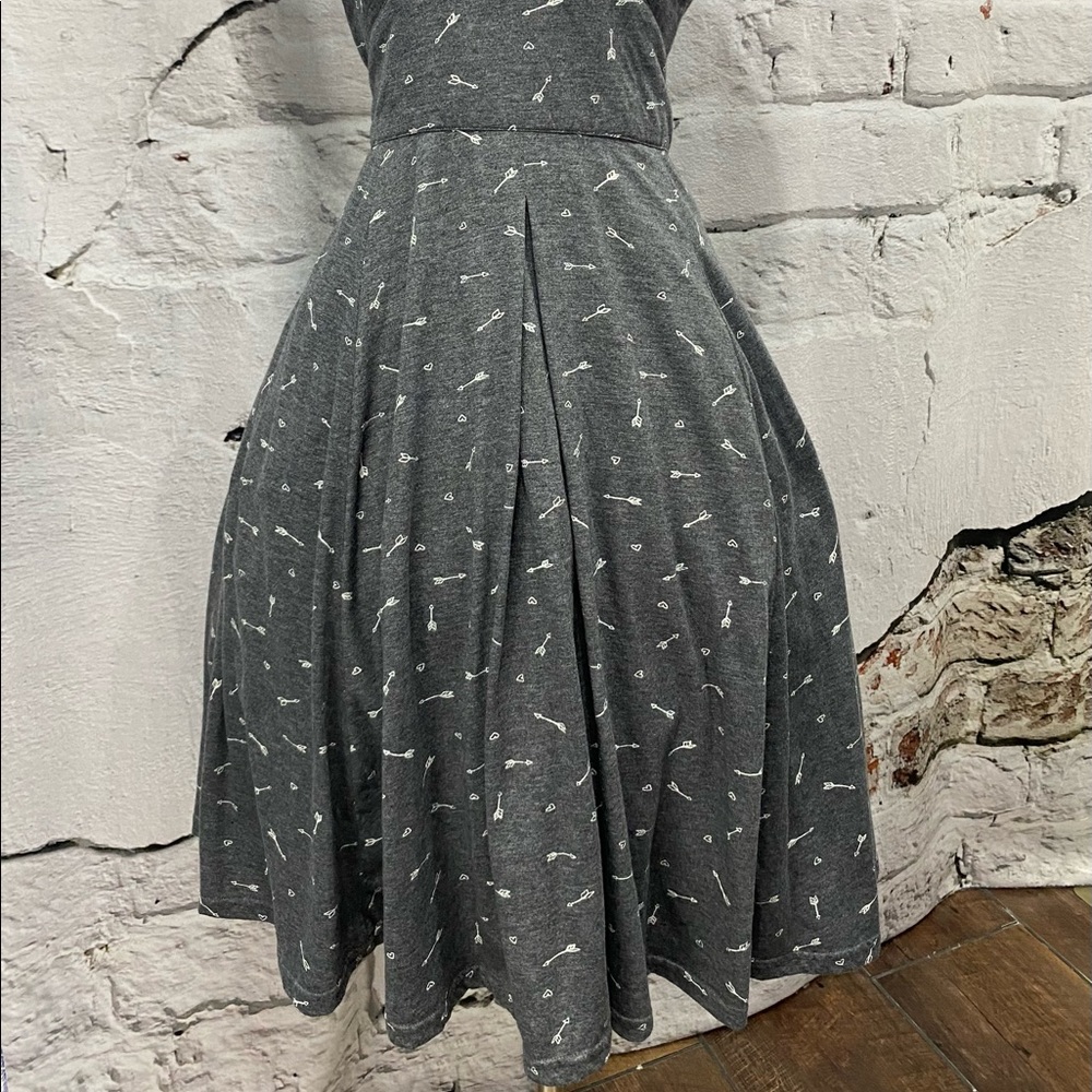 ❤️ eShakti Heart Love Arrow Grey Retro Pinup Fit & Flare Dress with Pockets - Picture 4 of 6